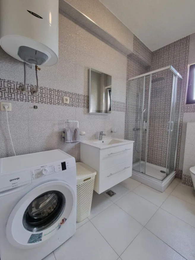 Sale, two bedroom apartment, 72m², Bečići, Budva
