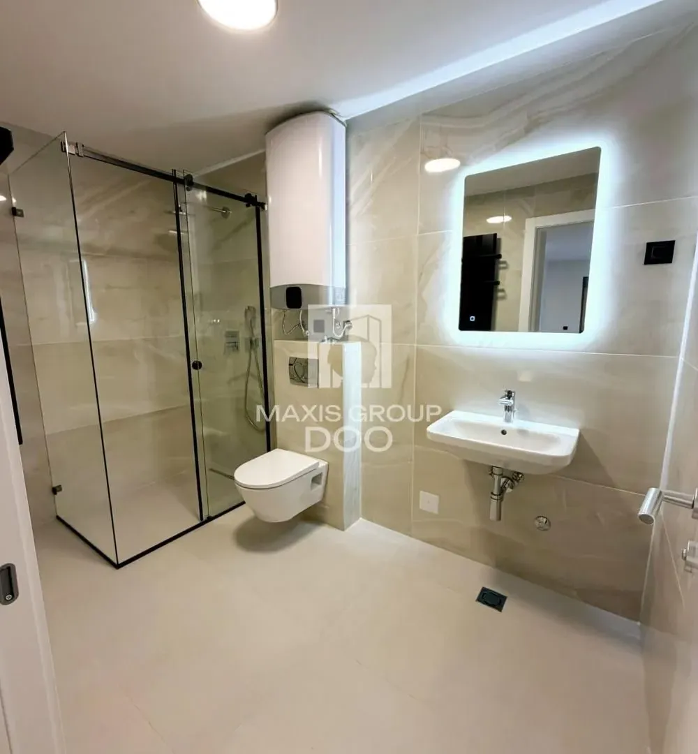 Rent, four bedroom apartment, 125m², Voždovac Sve Podlokacije, Beograd