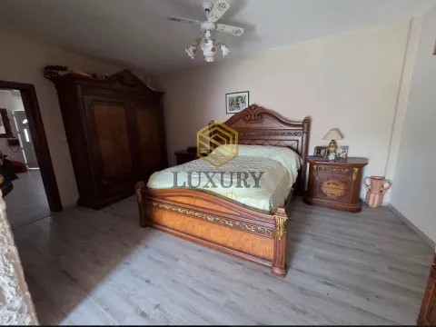 Prodaja, kuća, 297m², Zabjelo, Podgorica - image 4