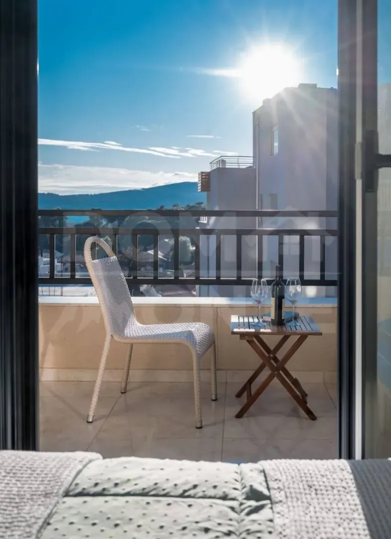 Prodaja, dvosoban stan, 63m², Pod Kuk, Tivat
