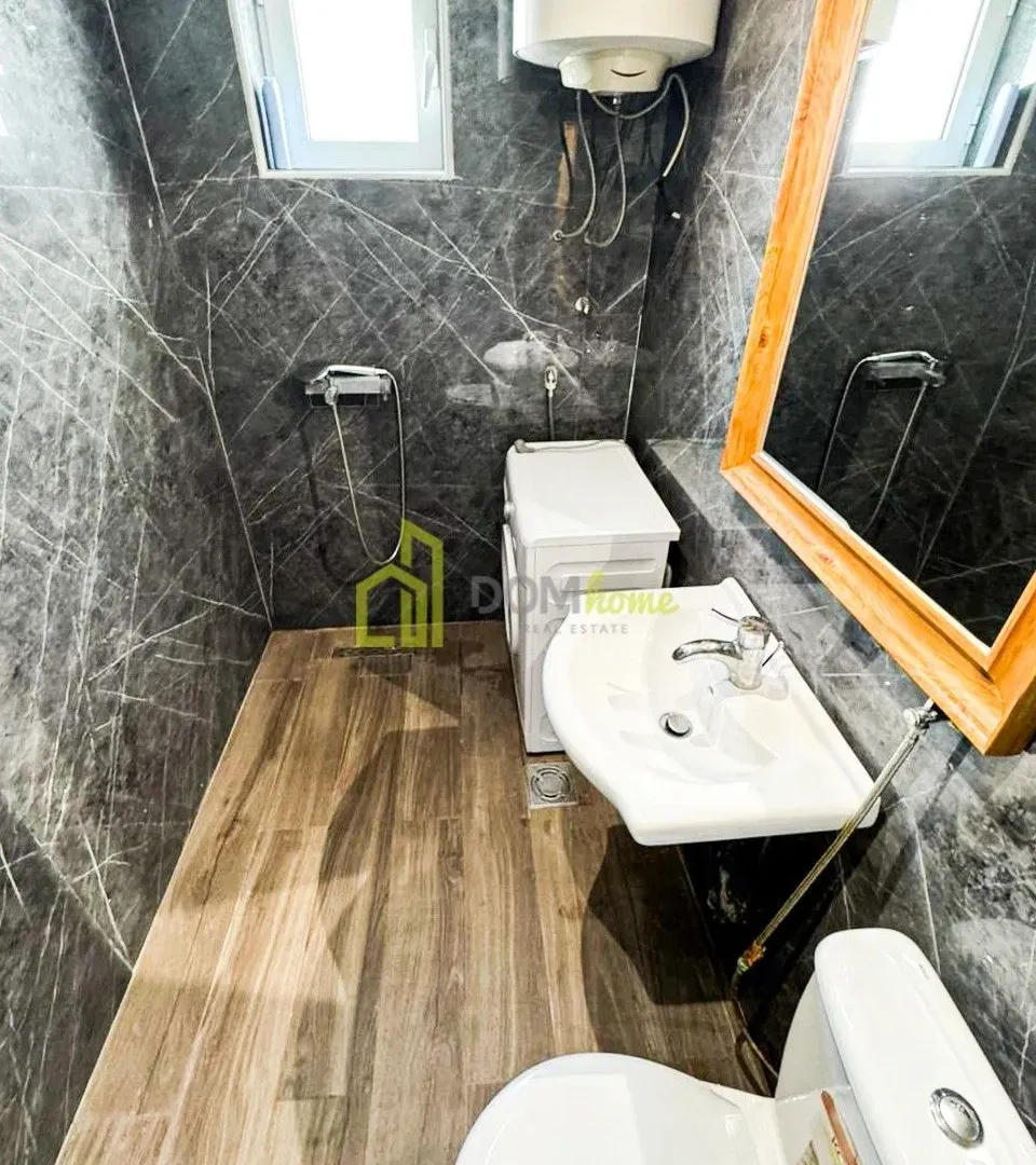 Prodaja, dvosoban stan, 50m², Pržno, Budva