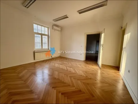 Izdavanje, stan, 147m², Stari Grad, Beograd - image 4