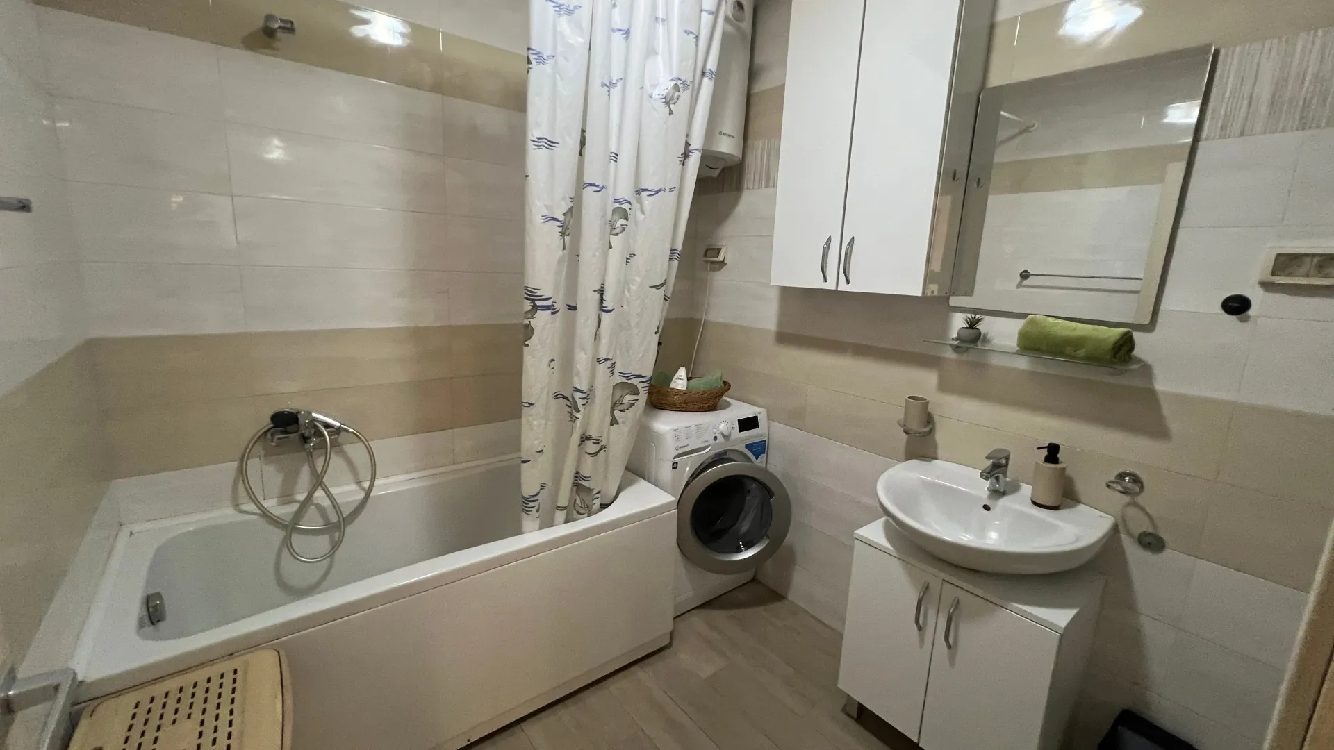 Rent, two bedroom apartment, 64m², Stari Aerodrom, Podgorica