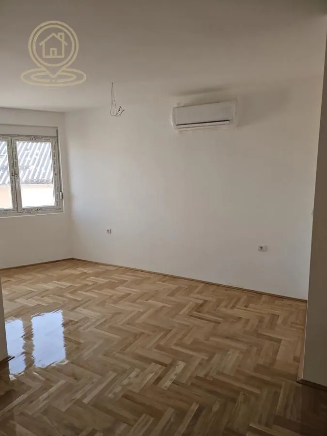 Rent, two bedroom apartment, 54m², Medijana, Niš