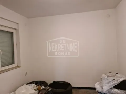 Sale, house, 250m², Aleksandrovo, Subotica - image 9