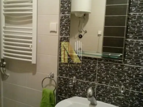 Rent, two bedroom apartment, 47m², Bulevar Oslobodjenja, Novi Sad Sve Podlokacije - image 17