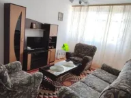 Izdavanje, trosoban stan, 70m², Medijana, Niš - image 3