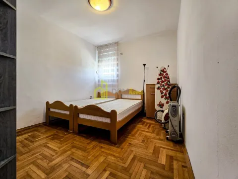 Prodaja, dvosoban stan, 71m², Stari Aerodrom, Podgorica - image 12