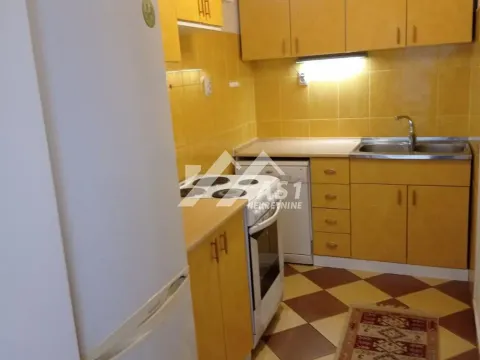 Izdavanje, trosoban stan, 82m², Centar, Novi Sad - image 3