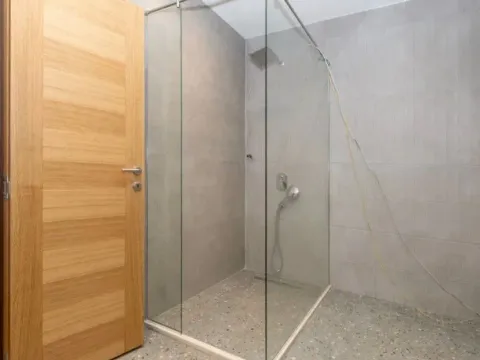 Prodaja, četvorosoban stan, 206m², Zabjelo, Podgorica - image 10
