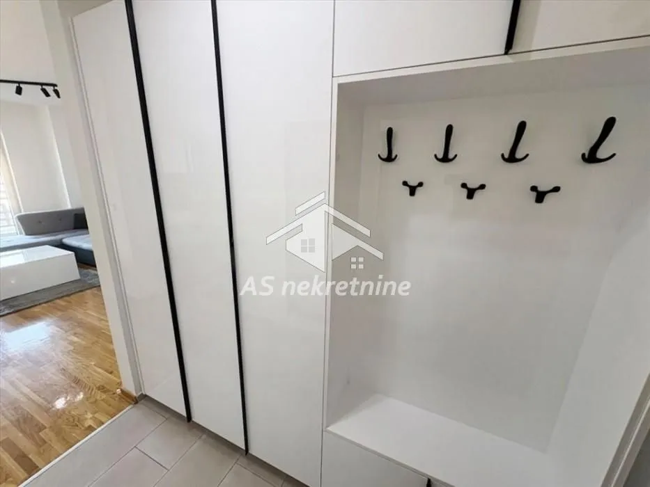 Rent, two bedroom apartment, 52m², Hala Pionir, Palilula Sve Podlokacije
