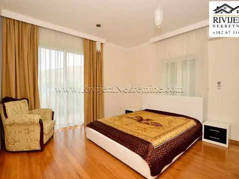 Prodaja, četvorosoban stan, 107m², Đenovići, Herceg Novi - image 17