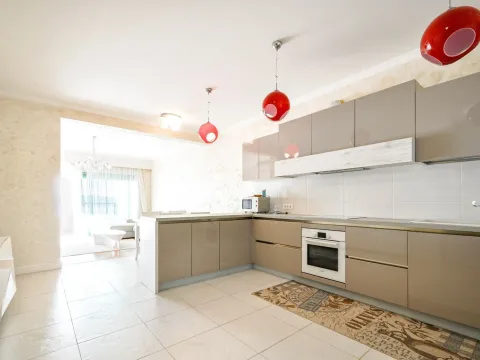 Prodaja, dvosoban stan, 115m², Bečići, Budva - image 3