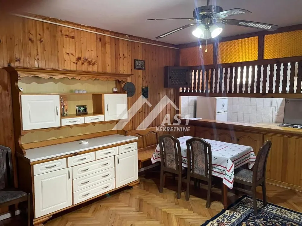 Rent, four bedroom apartment, 100m², Adice, Novi Sad Sve Podlokacije