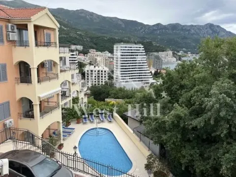 Sale, one bedroom apartment, 55m², Bečići, Budva - image 2