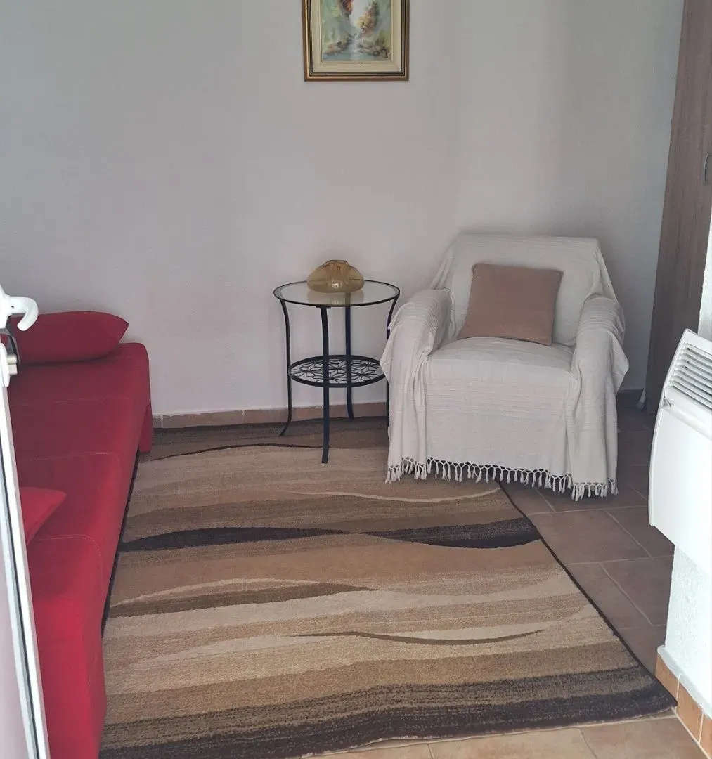Izdavanje, stan, 50m², Podgorica, Crna Gora