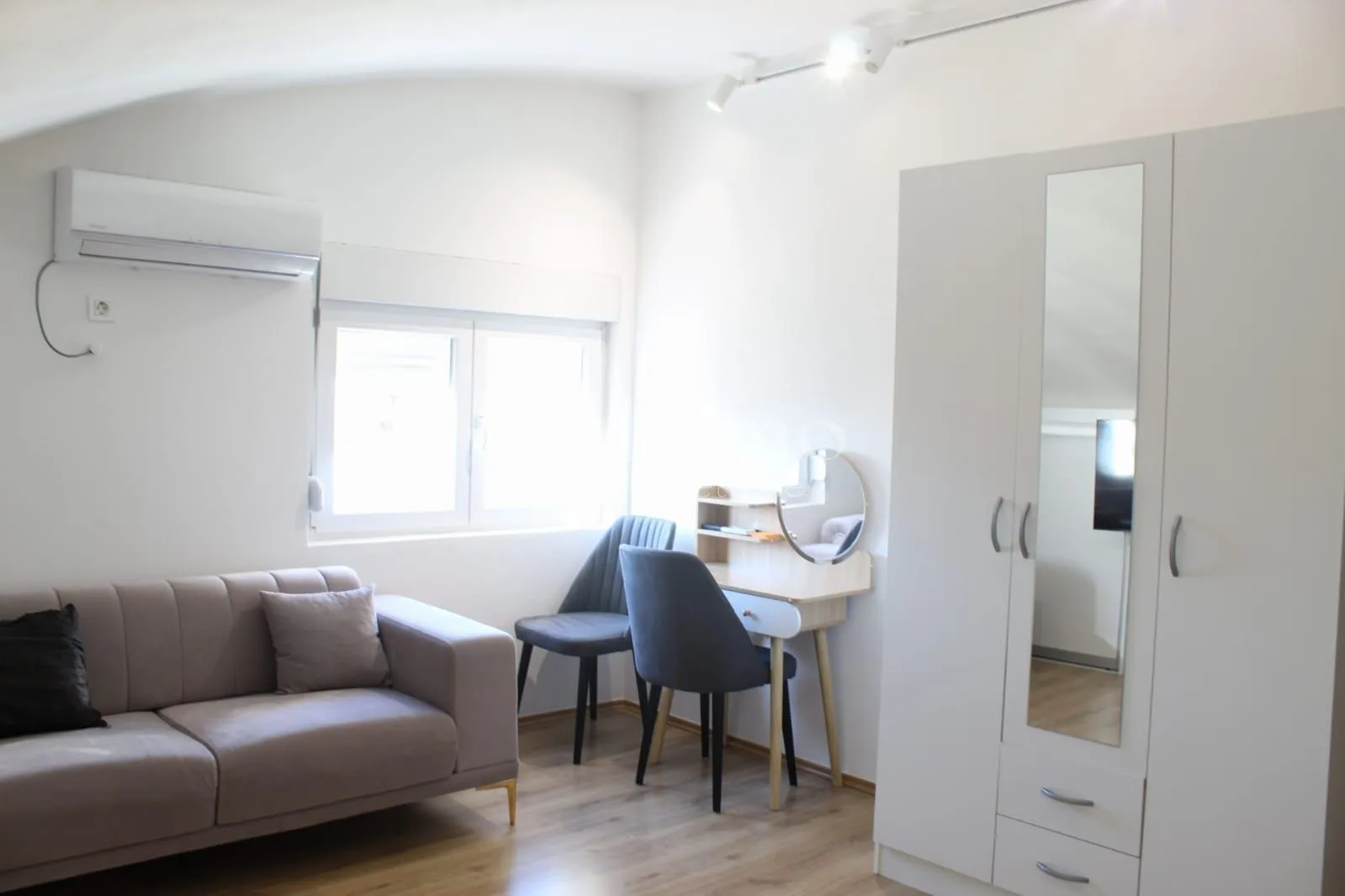 Rent, three bedroom apartment, 100m², Zabjelo, Podgorica
