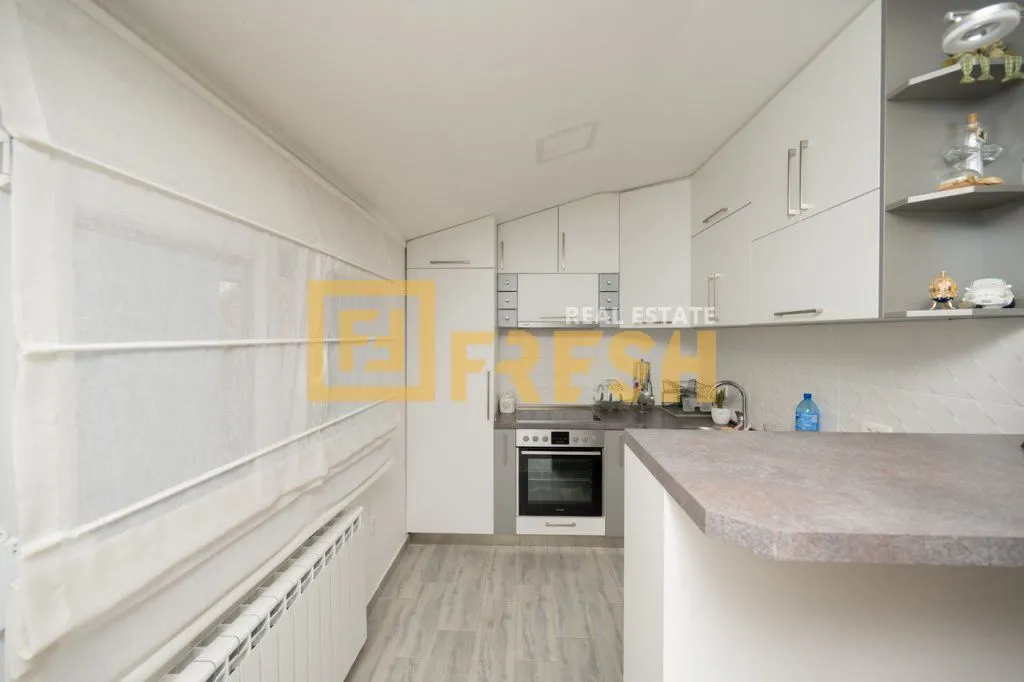 Prodaja, kuća, 250m², Zagorič, Podgorica