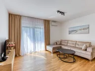 Izdavanje, dvosoban stan, 70m², Zaobilaznica, Budva - image 7
