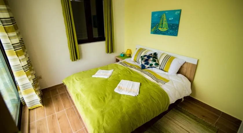 Prodaja, kuća, 218m², Tivat, Crna Gora