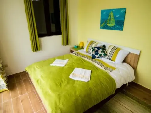 Prodaja, kuća, 218m², Tivat, Crna Gora - image 2