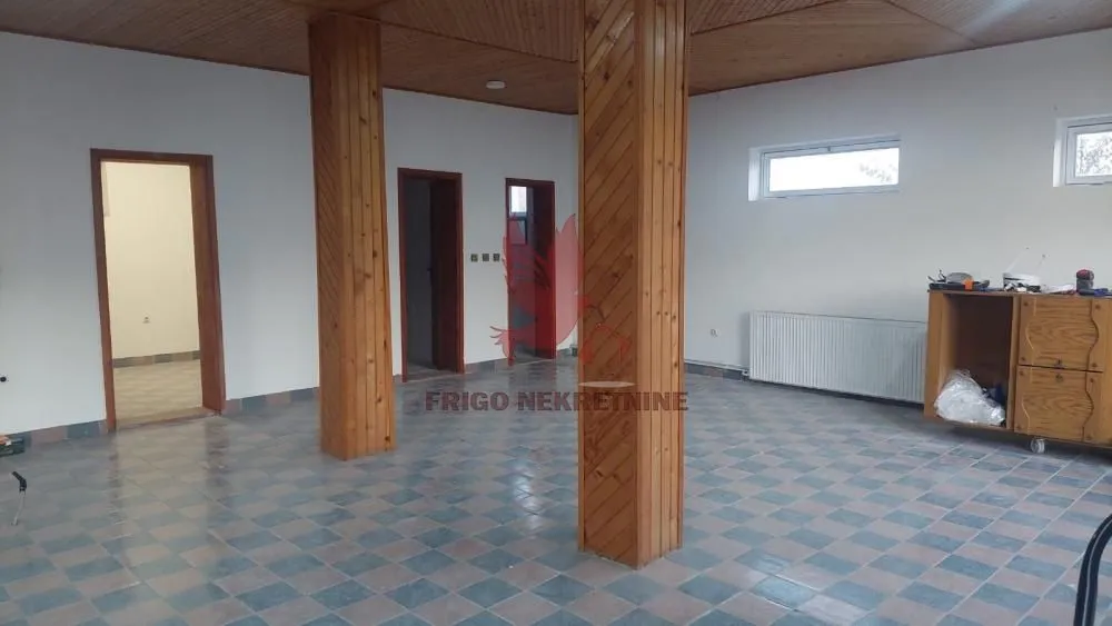Rent, office space, 120m², Mladenovac, Beograd