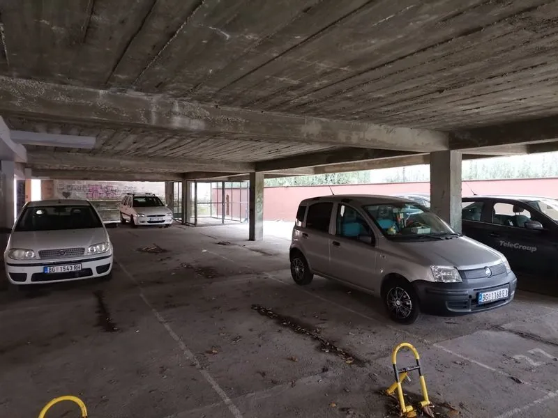 Izdavanje, jednosoban stan, 40m², Zvezdara Sve Podlokacije, Beograd