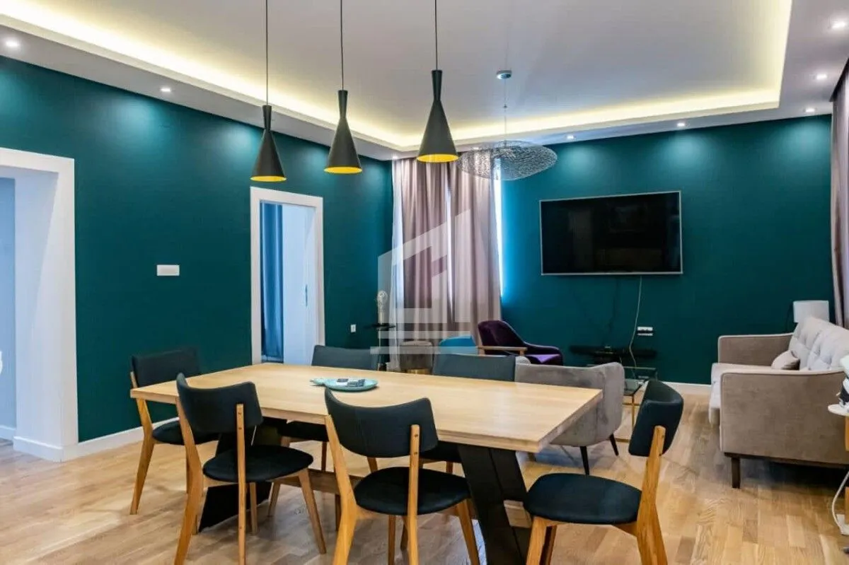 Rent, two bedroom apartment, 84m², Centar, Podgorica