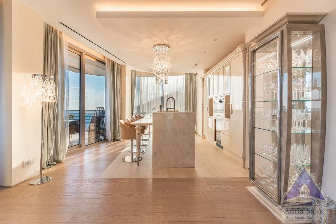 Sale, house, 562m², Zavala, Budva