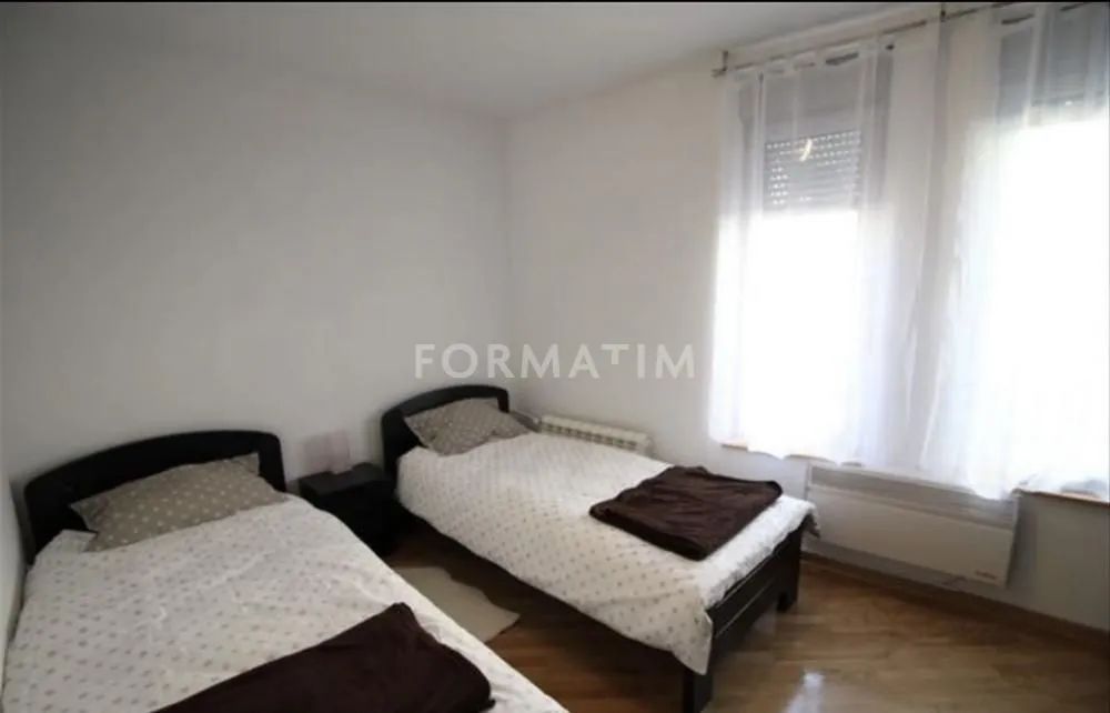 Rent, two bedroom apartment, 45m², Crveni Krst, Beograd