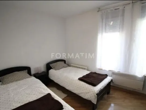 Rent, two bedroom apartment, 45m², Crveni Krst, Beograd - image 2