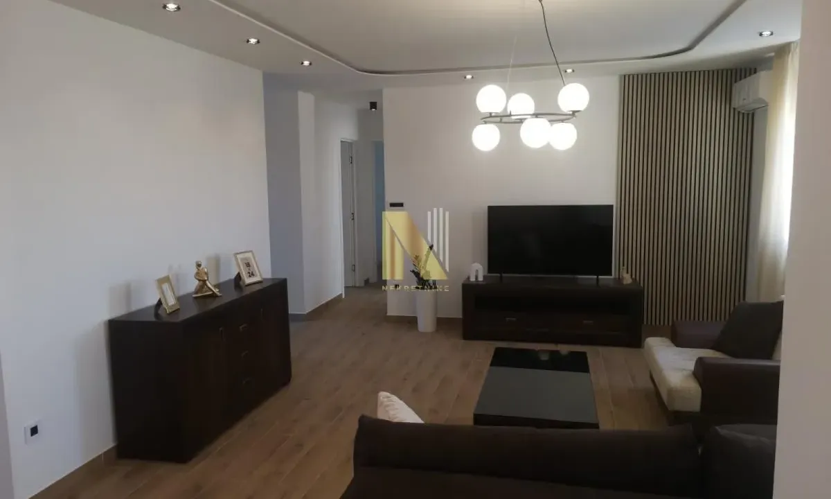 Rent, four bedroom apartment, 131m², Podbara, Novi Sad Sve Podlokacije