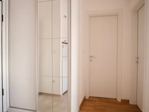 Rent, one bedroom apartment, 45m², Stari Aerodrom, Podgorica - image 4