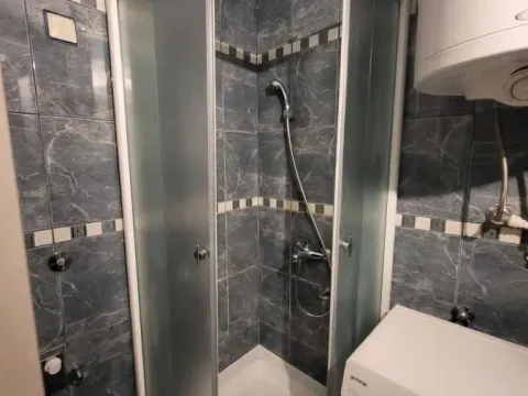 Rent, one bedroom apartment, 29m², Podbara, Novi Sad Sve Podlokacije - image 11