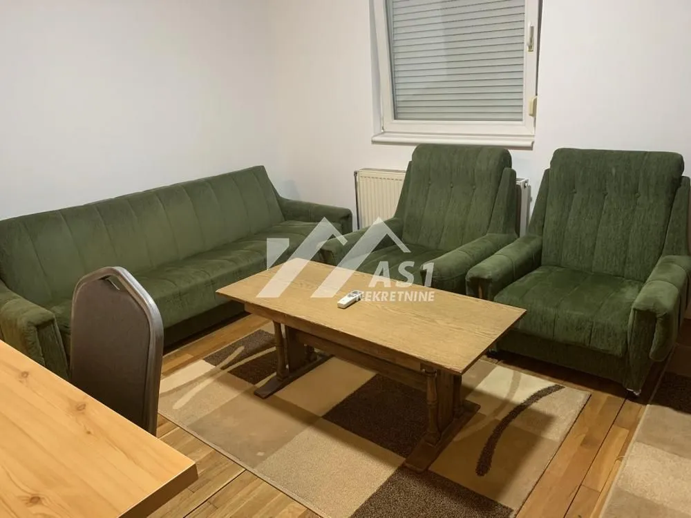 Izdavanje, dvosoban stan, 39m², Grbavica, Novi Sad Sve Podlokacije