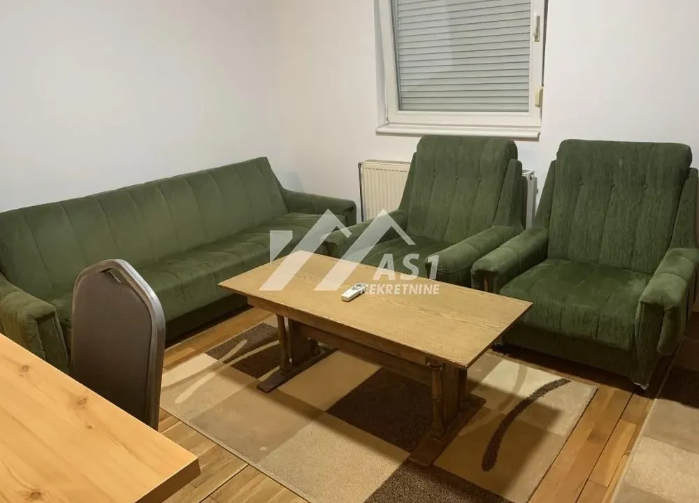 Izdavanje, dvosoban stan, 39m², Grbavica, Novi Sad Sve Podlokacije