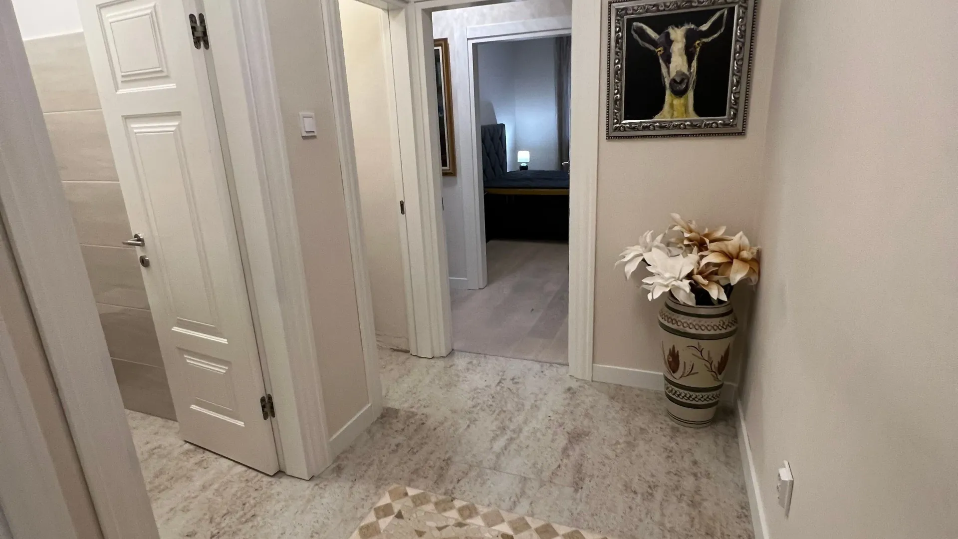 Rent, three bedroom apartment, 95m², Obala Morače, Podgorica