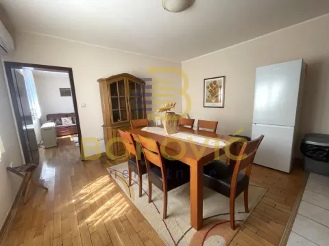 Rent, house, 80m², Surčin, Beograd - image 4