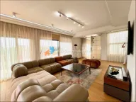 Izdavanje, stan, 240m², Neimar, Vračar Sve Podlokacije - image 7