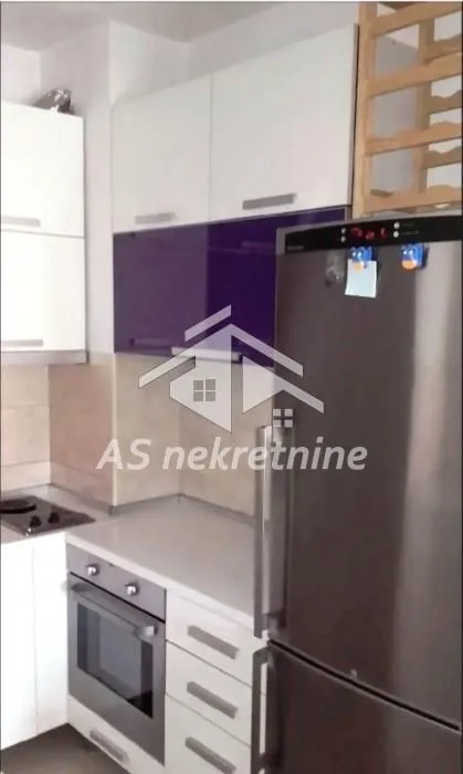 Izdavanje, dvosoban stan, 57m², Crveni Krst, Beograd
