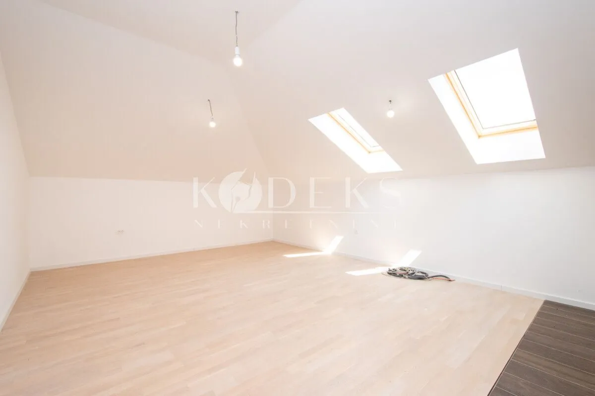 Prodaja, jednosoban stan, 52m², Tološi, Podgorica