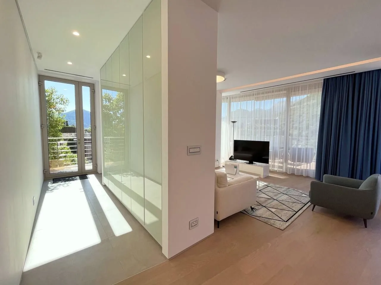 Sale, three bedroom apartment, 200m², Dukley Gardens, Budva