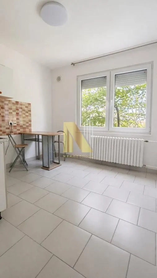 Izdavanje, jednosoban stan, 30m², Novo naselje, Novi Sad