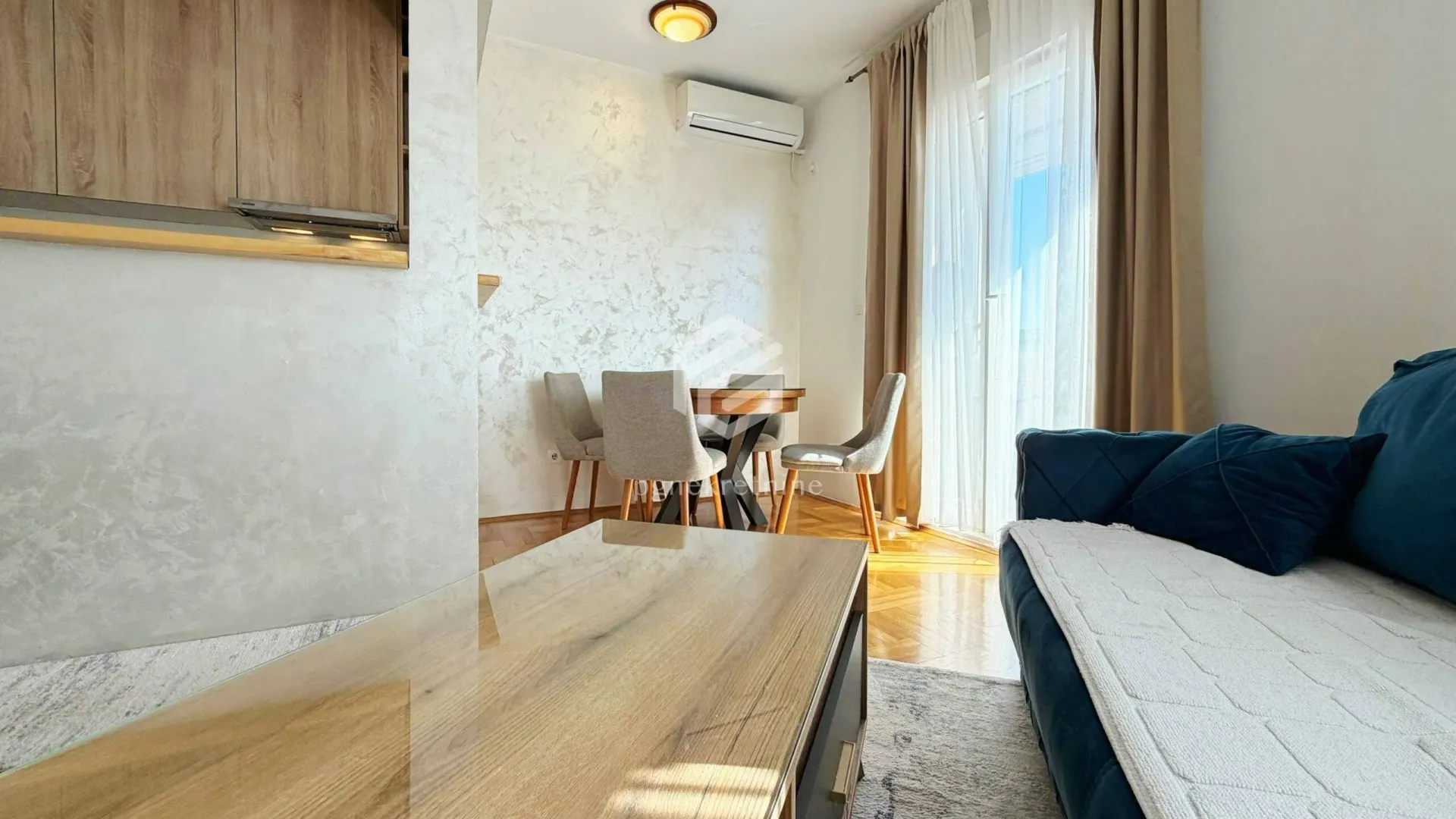 Rent, one bedroom apartment, 43m², Stari Aerodrom, Podgorica