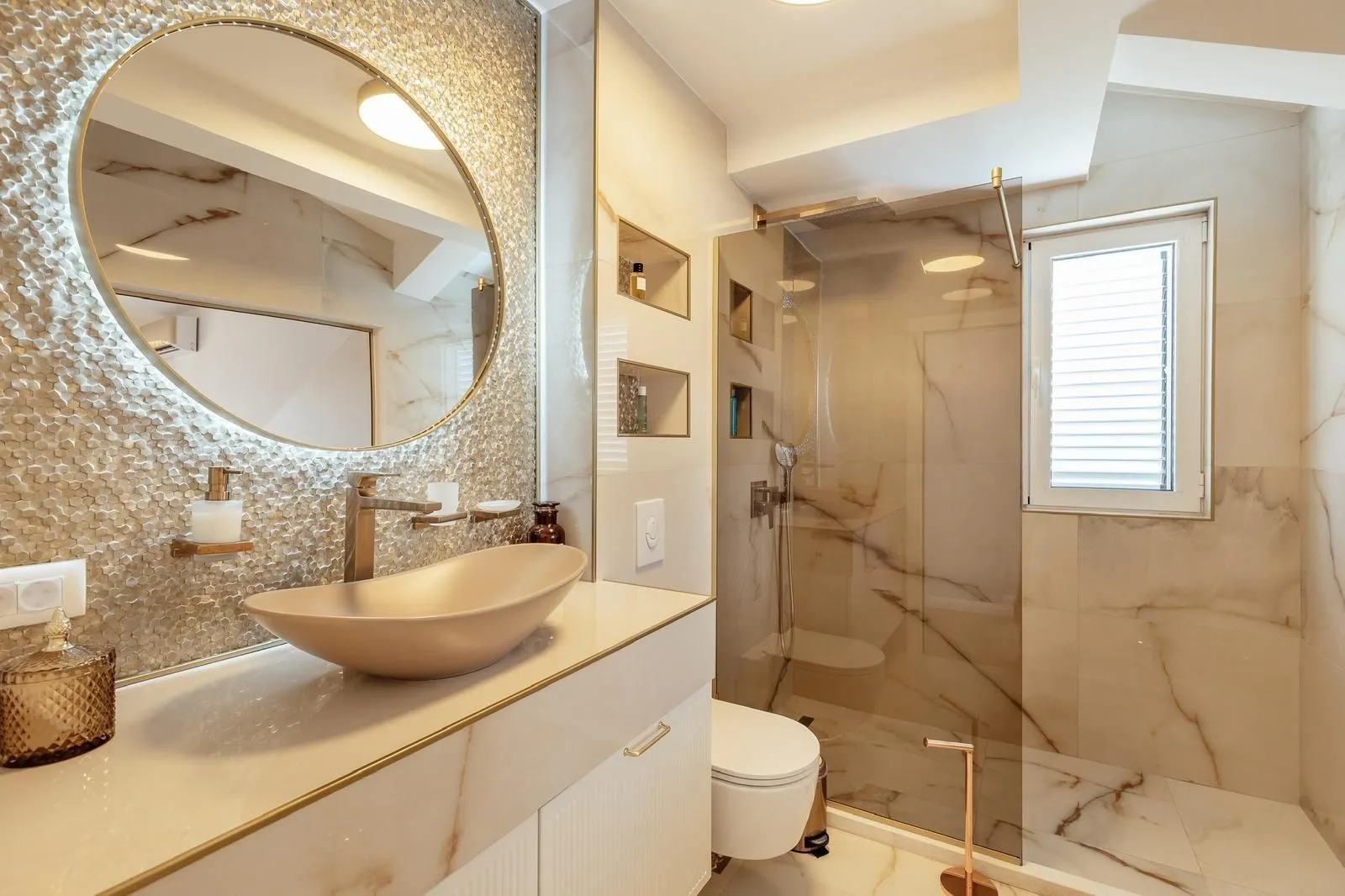 Rent, three bedroom apartment, 149m², Donja Lastva, Tivat