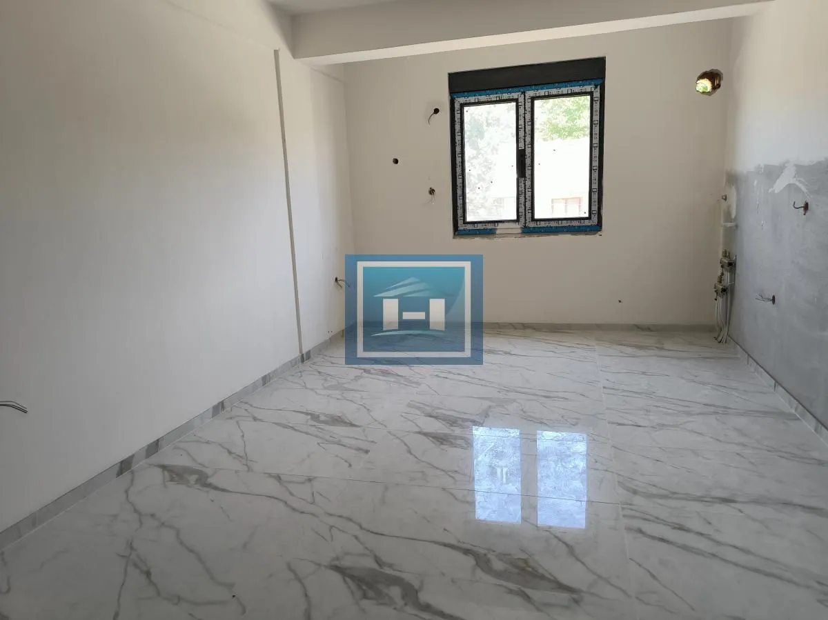 Prodaja, dvosoban stan, 60m², Despotovac, Srbija