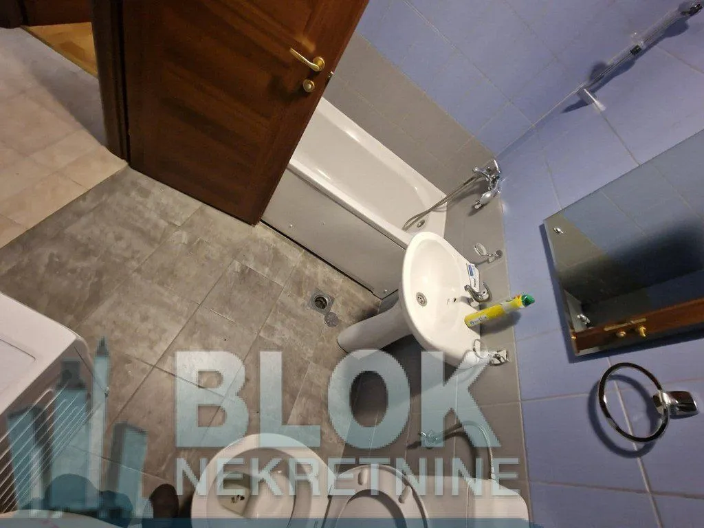 Izdavanje, dvosoban stan, 66m², Tuški Put, Podgorica