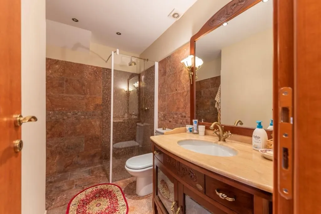 Sale, house, 485m², Sveti Stefan, Budva