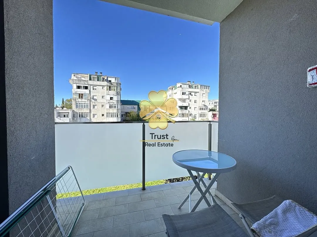 Rent, one bedroom apartment, 50m², Pobrežje, Podgorica