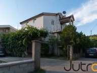 Rent, apartment, 80m², Dalmatinska ulica, Podgorica - image 1